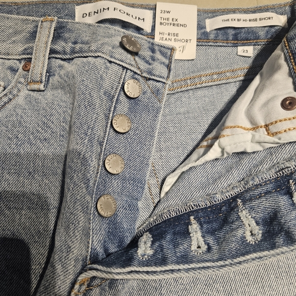 DENIM FORUM The Ex-Boyfriend Hi-Rise Denim Short Cut Off Short W23 Aritzia NWT - Picture 5 of 11